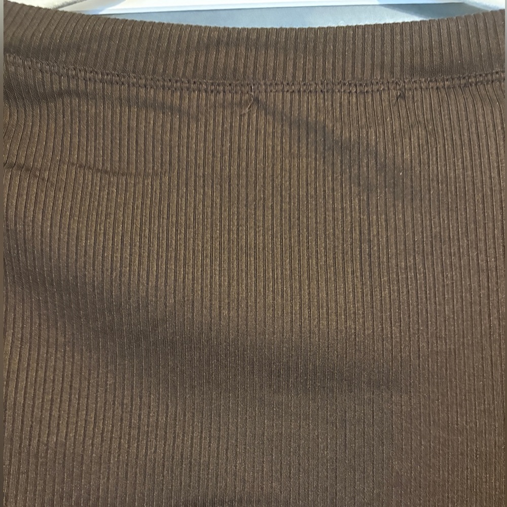 Heart +Hips Ribbed Long Sleeve Wide Neck Top With Four Button Detail - NWT - Picture 17 of 17